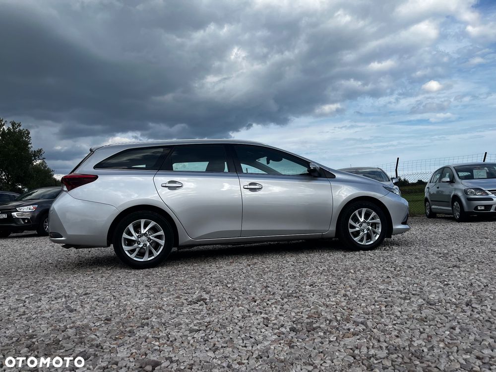 Toyota Auris 1.6 D-4D Comfort - 5