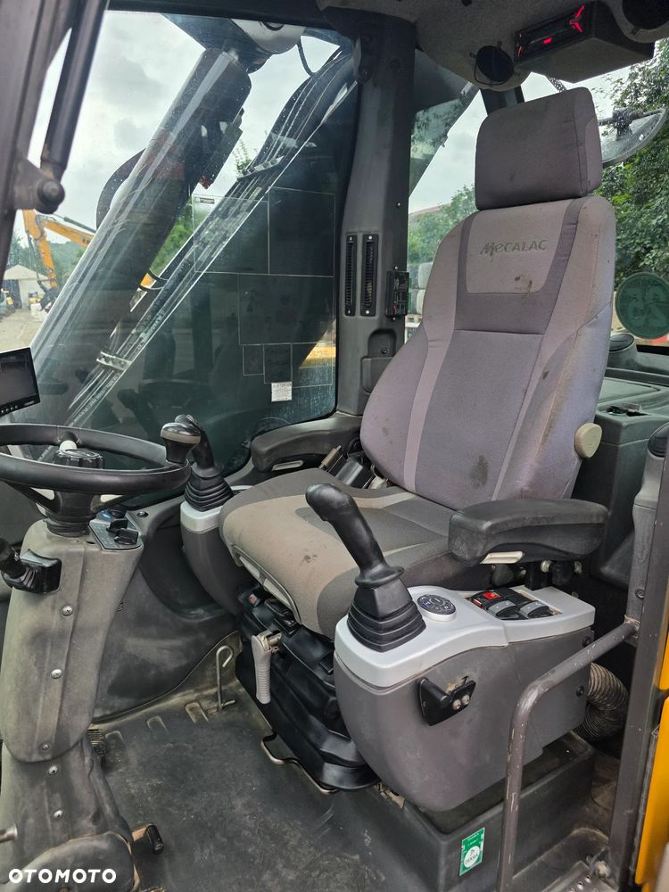 Mecalac 714 MWe - 21