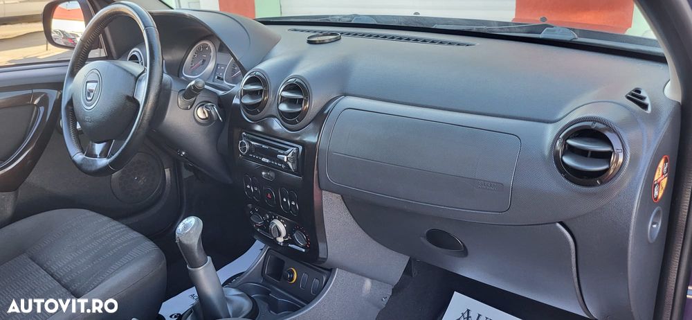 Dacia Duster 1.6 16V 4x2 Ambiance - 17