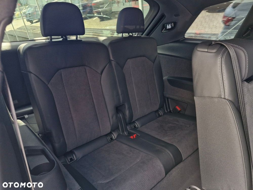 Audi Q7 - 31