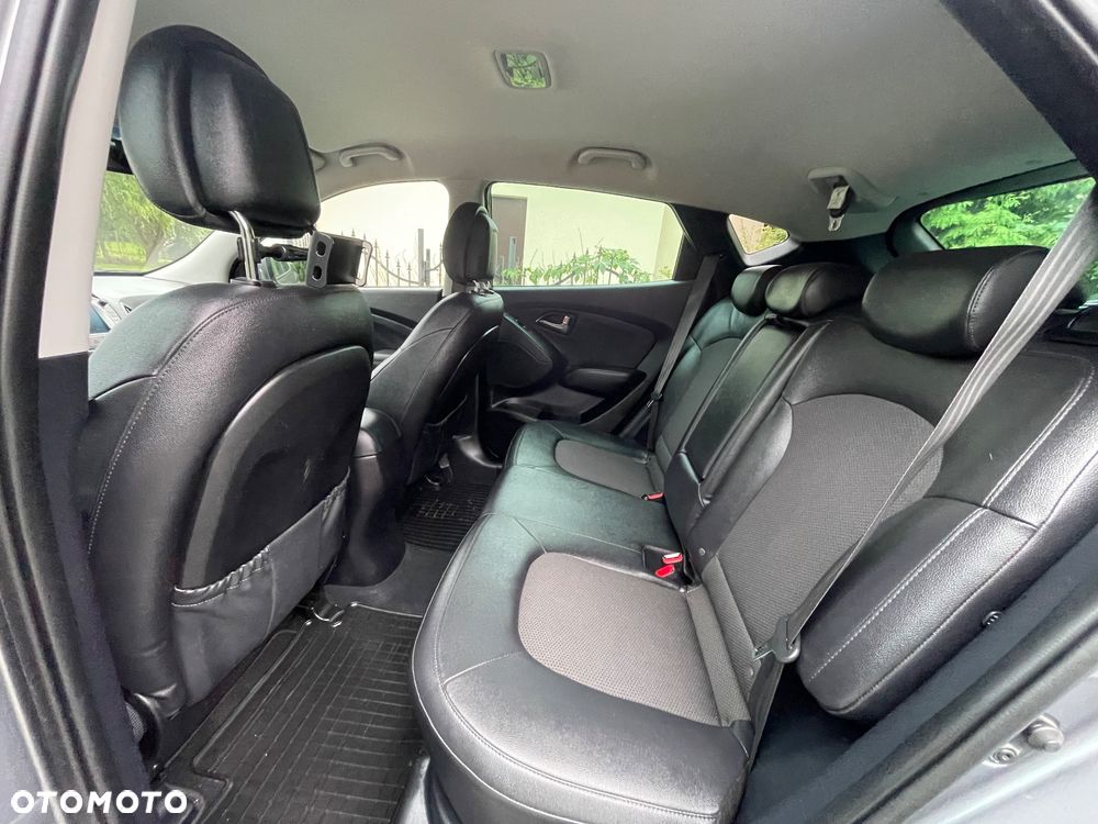 Hyundai ix35 1.7 CRDi 2WD Fifa World Cup Edition - 12