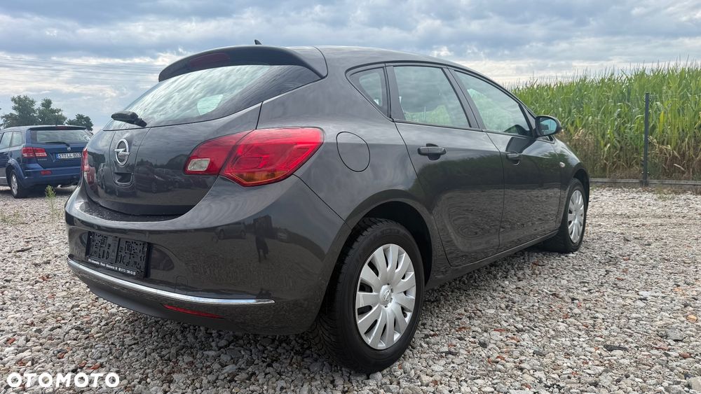 Opel Astra 1.6 CDTI Dynamic - 25