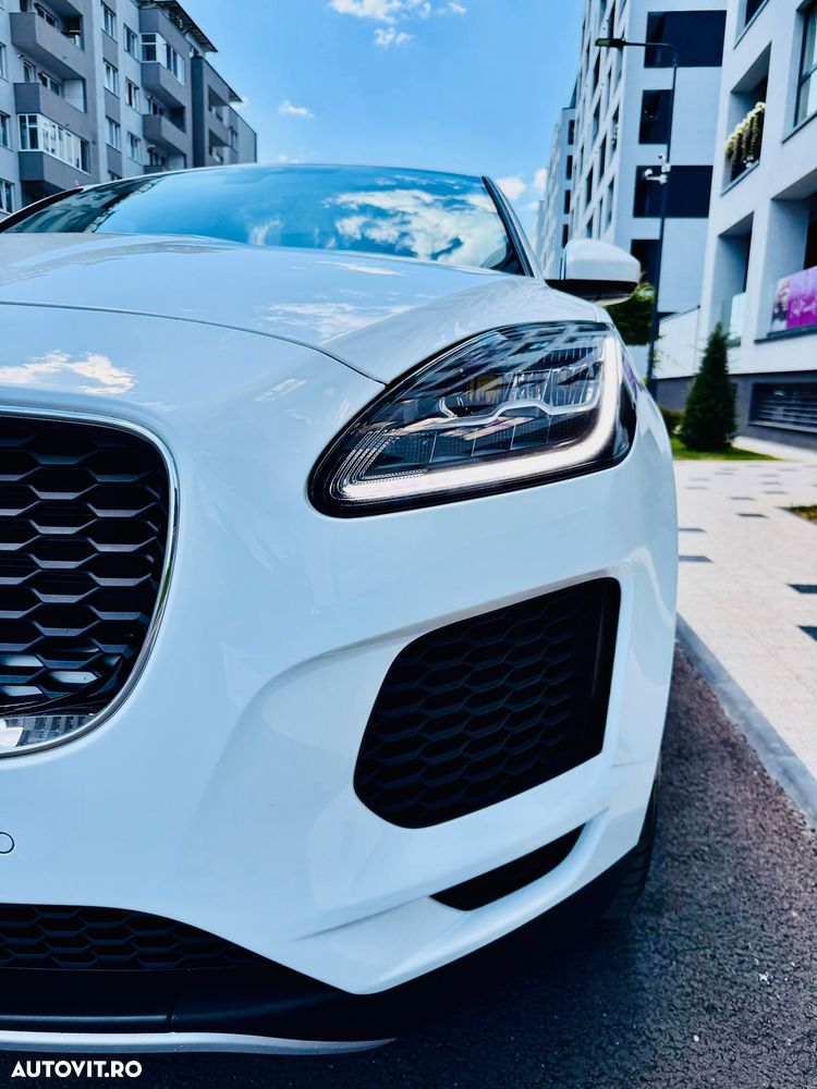 JAGUAR E-PACE 2020 — imagine 4