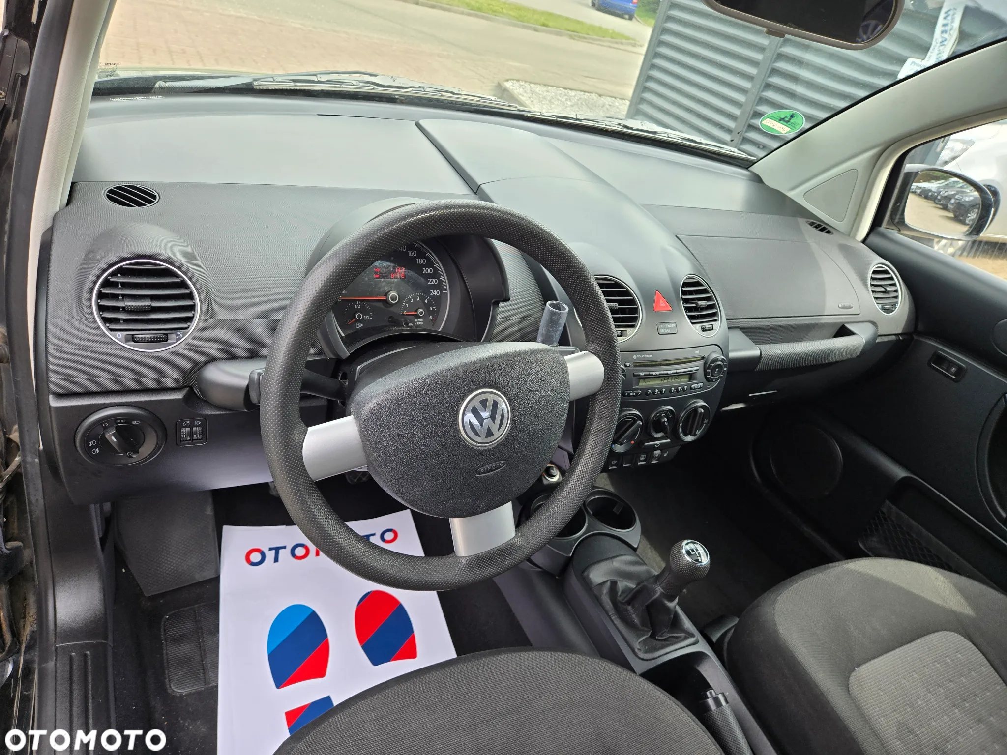 Volkswagen New Beetle 1.4 - 5