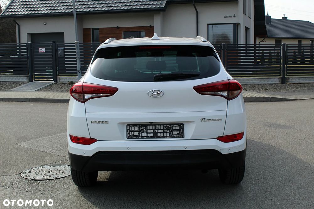 Hyundai Tucson 1.7 CRDI BlueDrive GO 2WD - 4