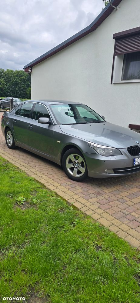 BMW Seria 5 520d - 3