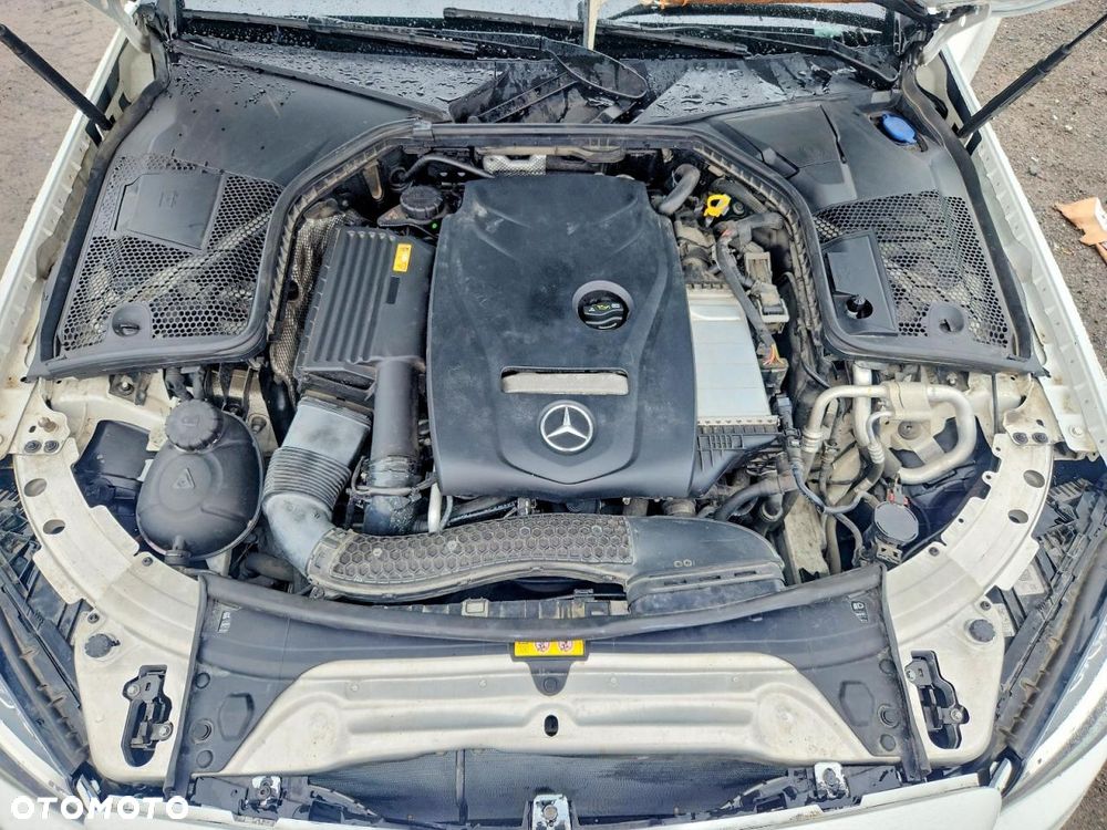 Mercedes-Benz Klasa C 300 7G-TRONIC AMG Line - 10