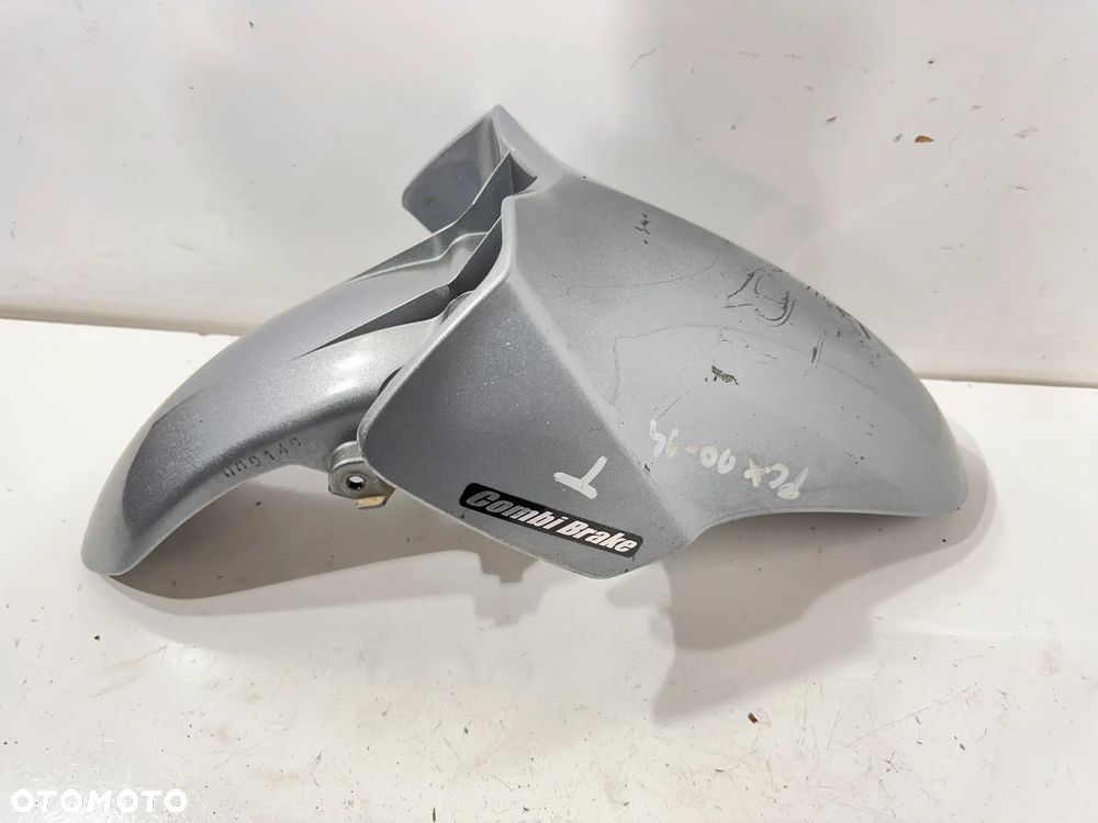 Błotnik przód Honda PCX 125 10-13r.