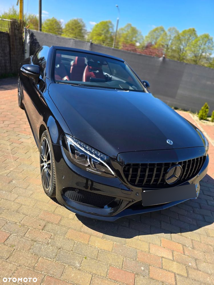 Mercedes-Benz Klasa C 300 Cabrio 9G-TRONIC AMG Line - 29