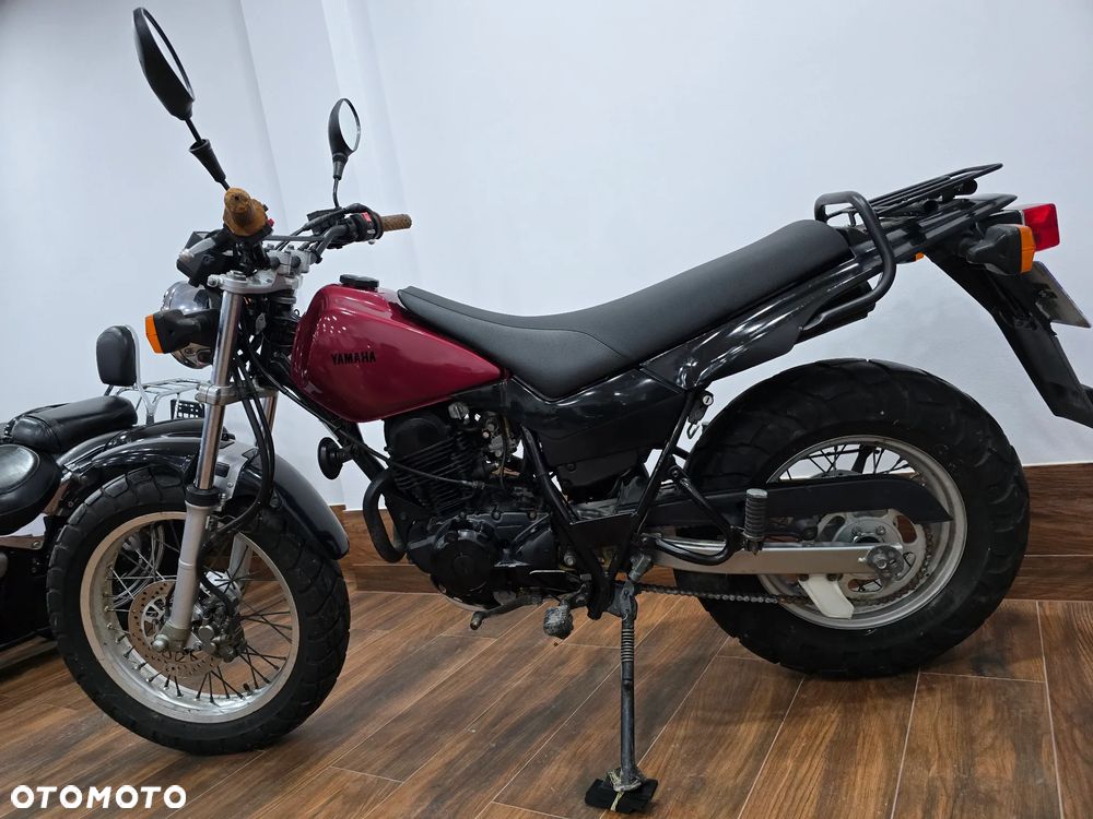 Yamaha TW - 17