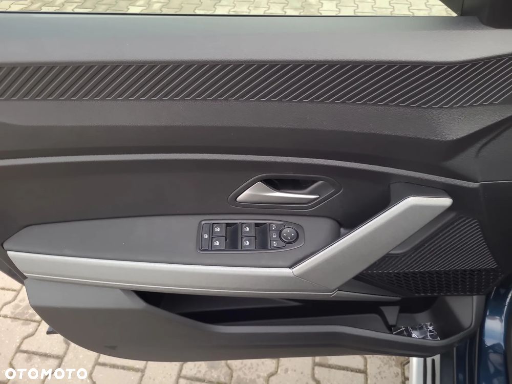 Dacia Bigster 1.8 Full Hybrid 155 Journey MMT - 10