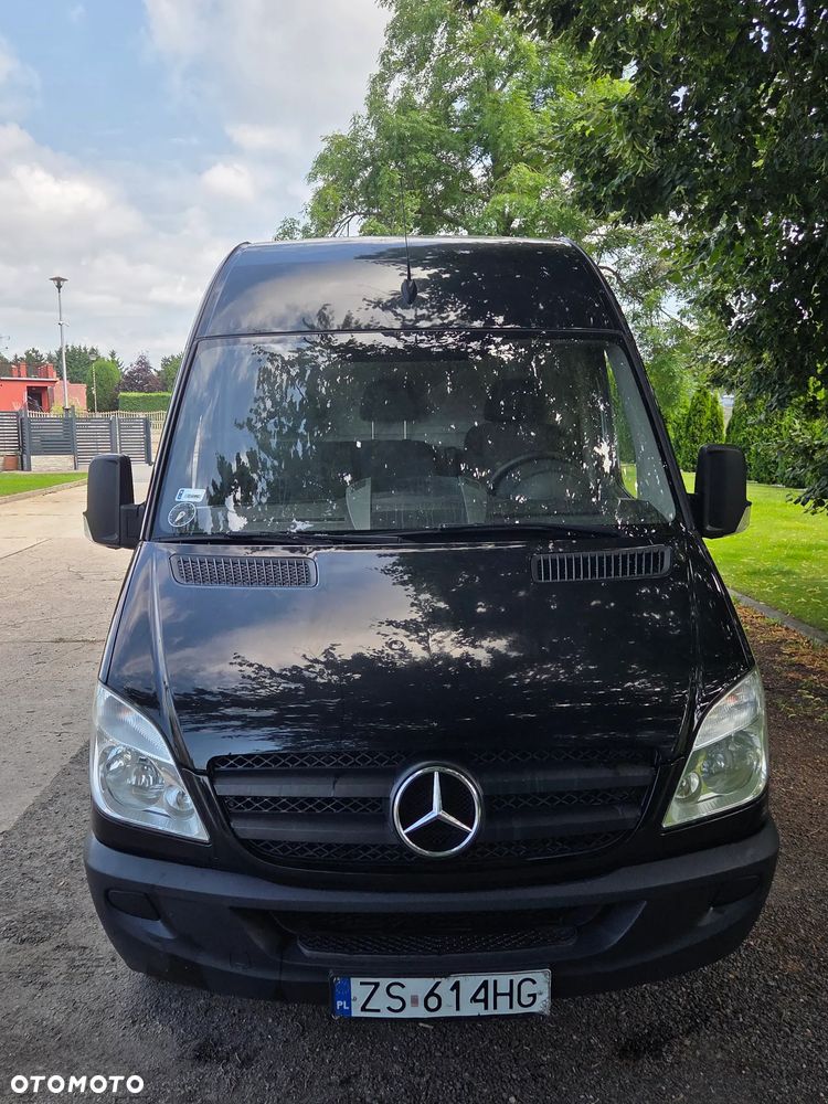 Mercedes-Benz Sprinter - 4