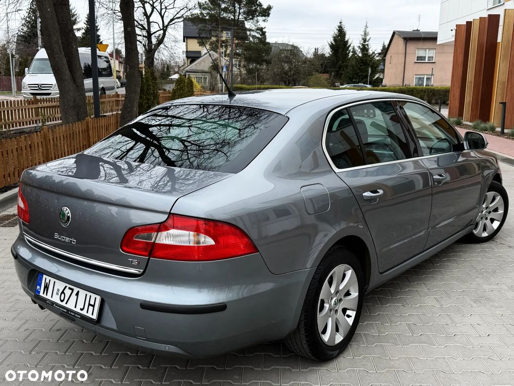 Skoda Superb 1.8 TSI Elegance - 4