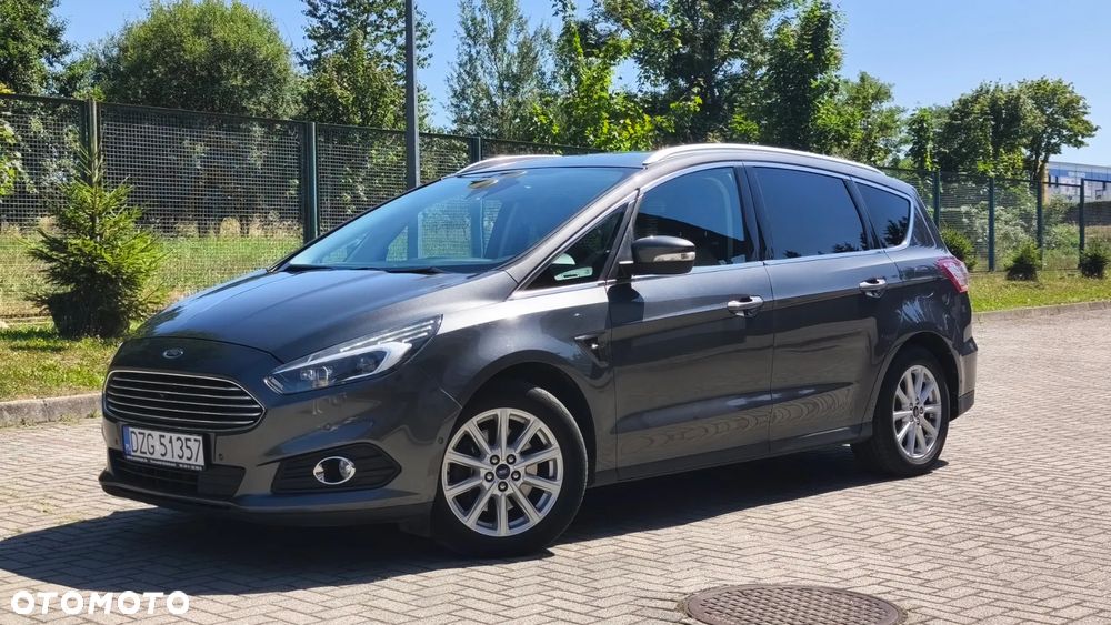 Ford S-Max 2.0 TDCi Titanium PowerShift - 1