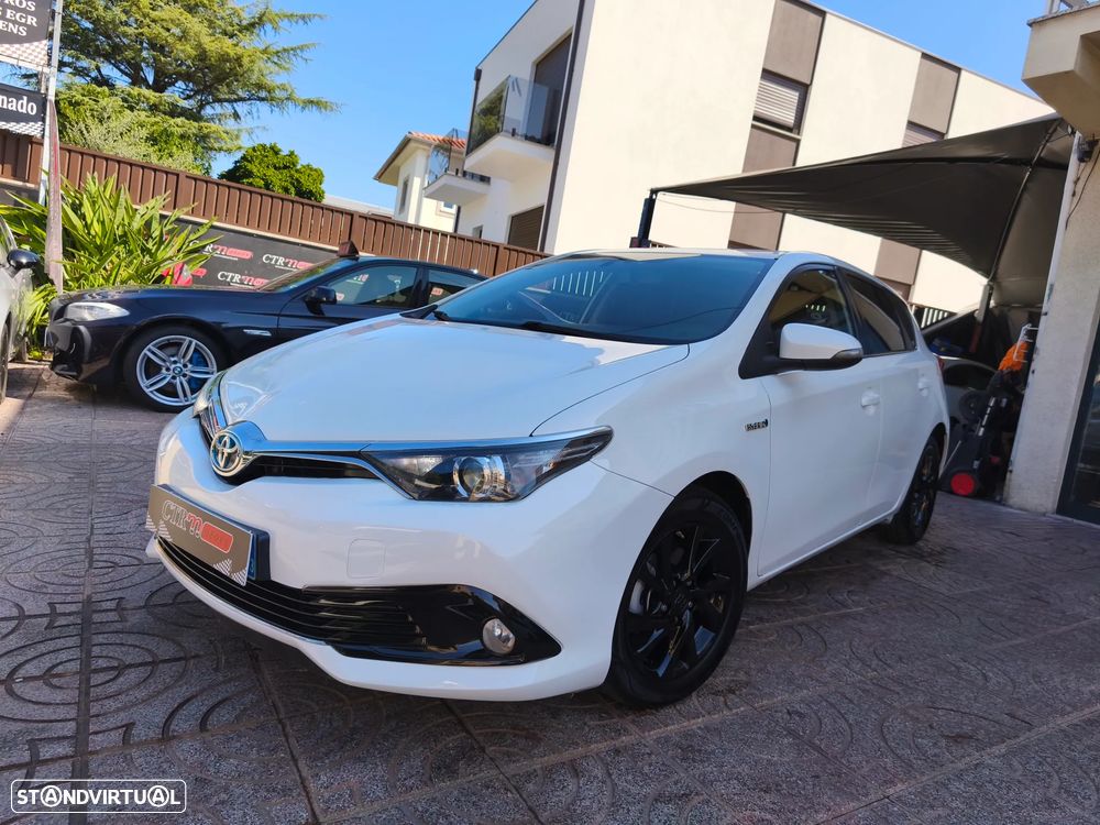Toyota Auris 1.8 HSD Comfort+J17 - 1