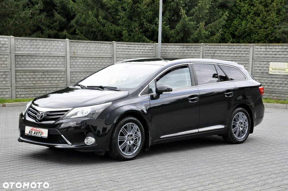 Toyota Avensis - 21