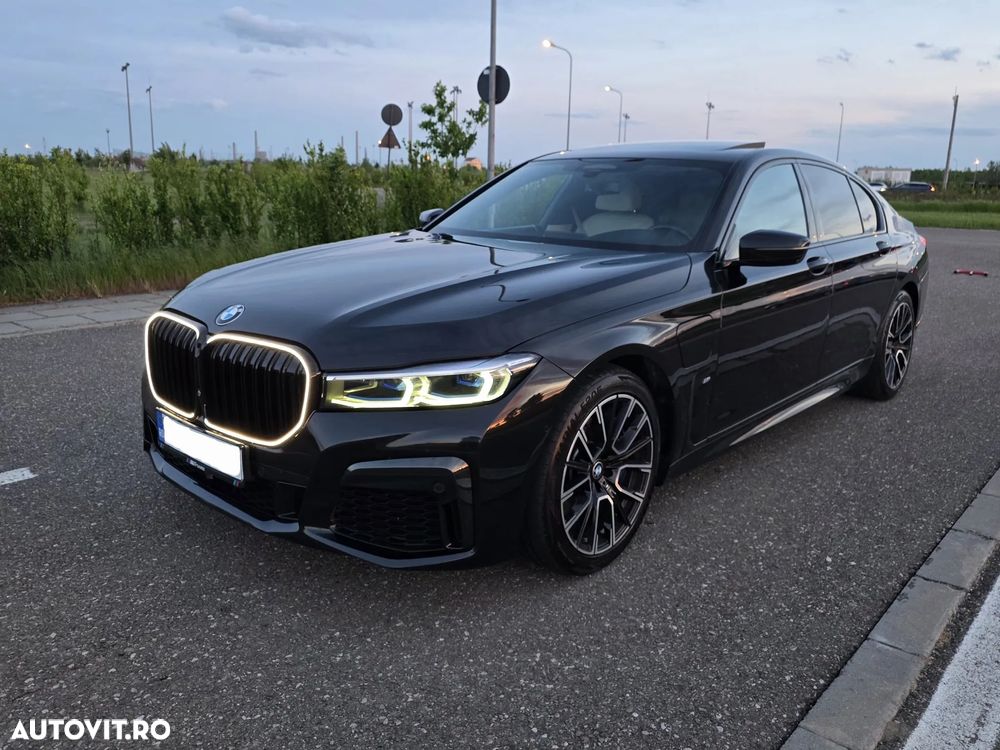 BMW Seria 7 745e - 8