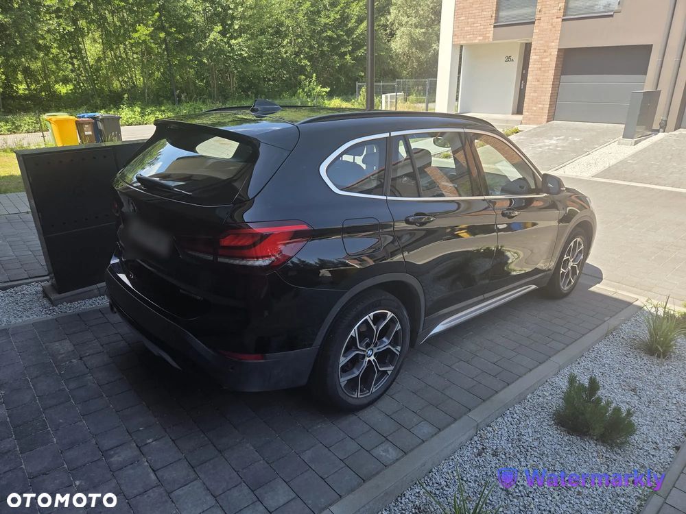 BMW X1 sDrive18i xLine - 4