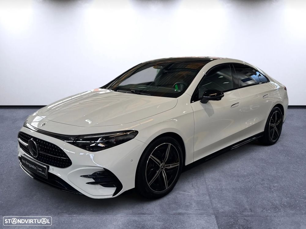 Mercedes-Benz CLA 180 Standard - 2