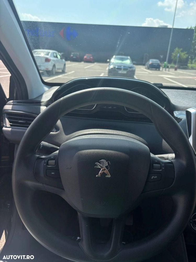 Peugeot 208 1.2 VTi Active - 19