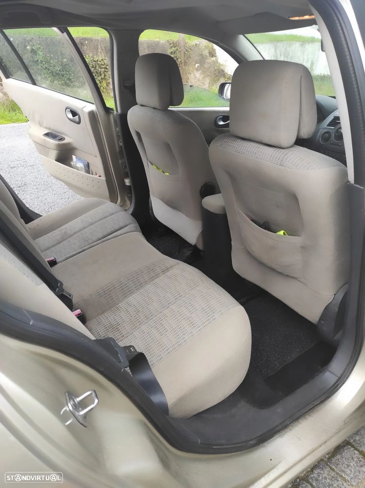 Renault Mégane 1.5 dCi Avantage - 7