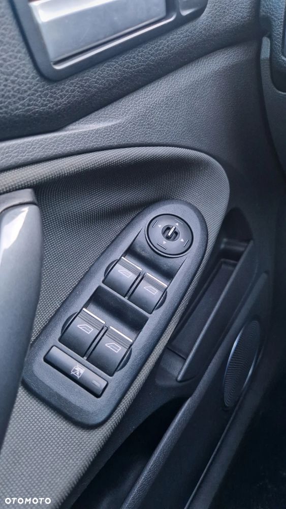 Ford Kuga 2.0 TDCi Trend - 21