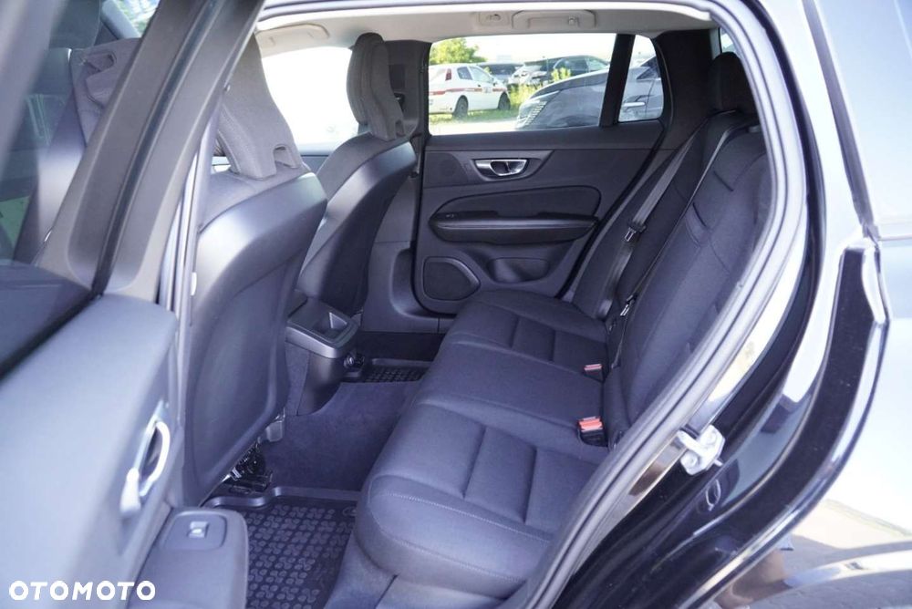 Volvo V60 D4 Geartronic Momentum Pro - 7