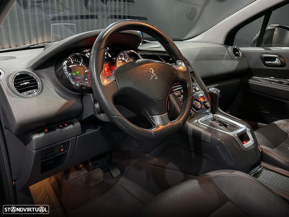 Peugeot 5008 1.6 BlueHDi Allure EAT6 - 13