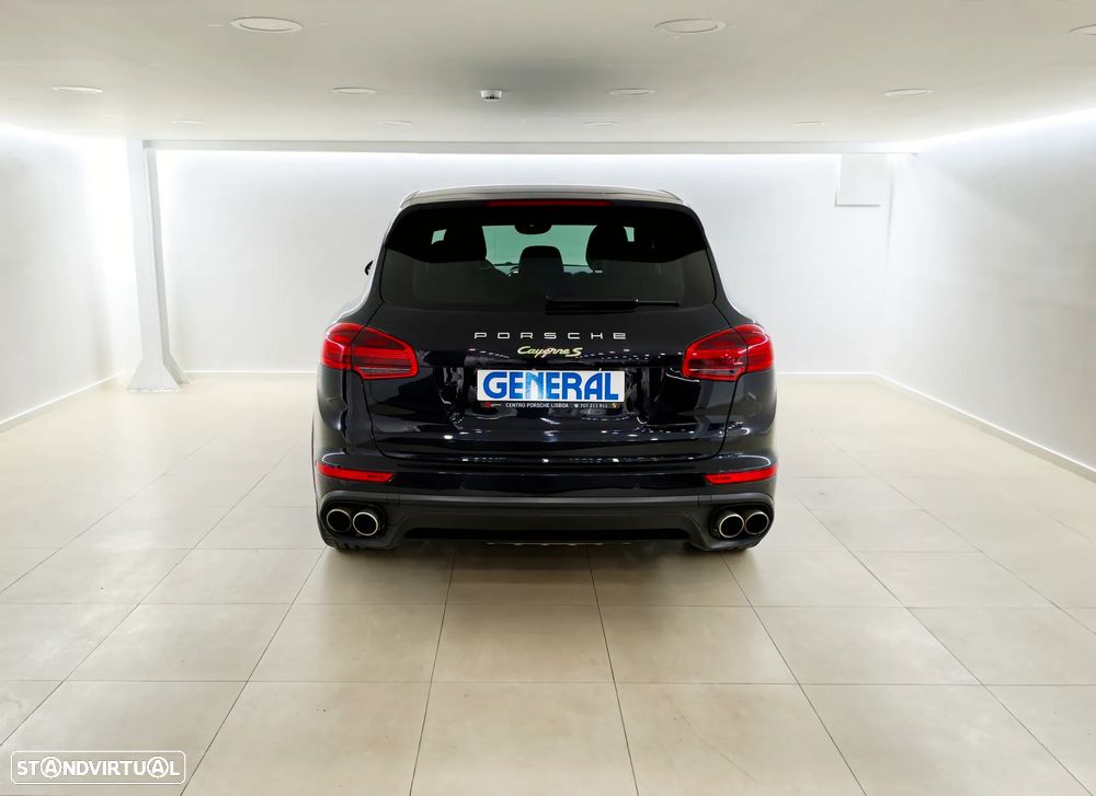 Porsche Cayenne S E-Hybrid Platinum Edition - 4