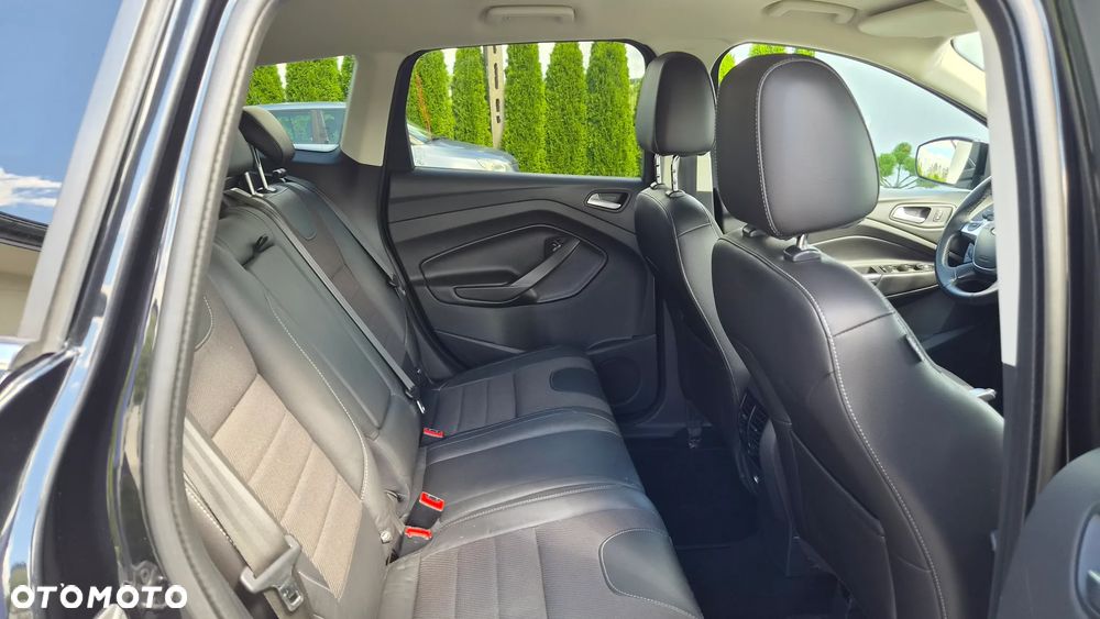 Ford Kuga 2.0 TDCi 4x4 Titanium - 16