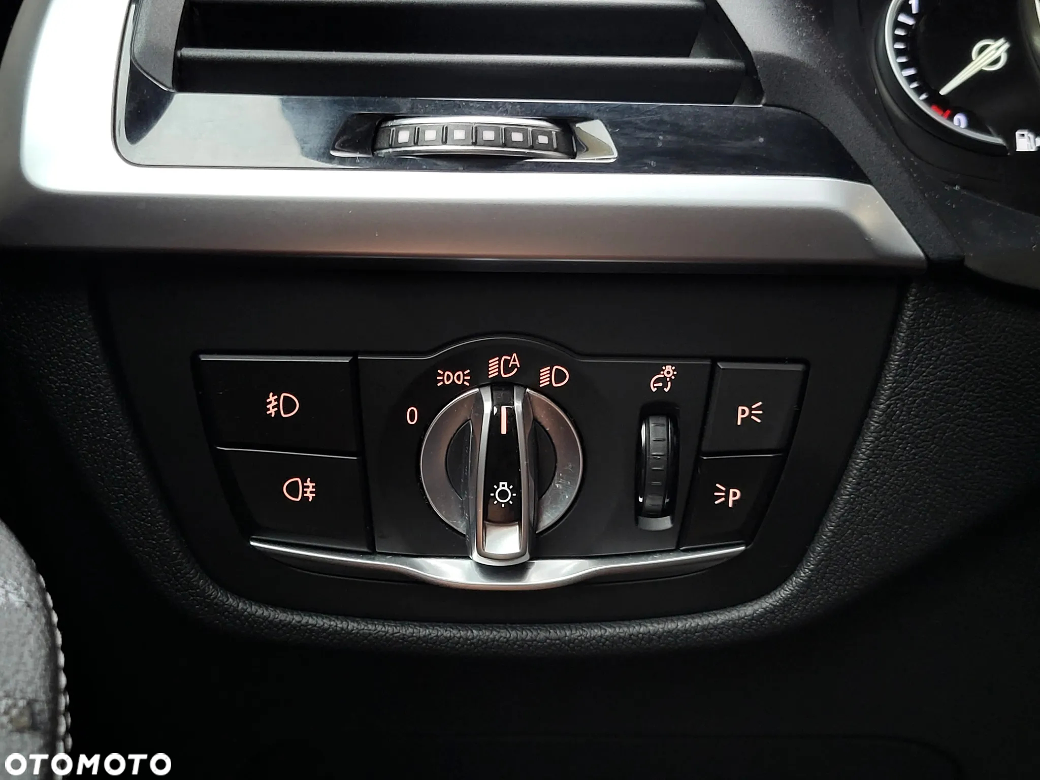 BMW X3 xDrive20d xLine - 28