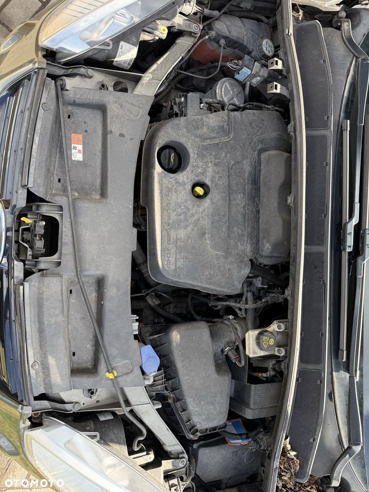 Ford S-Max - 8