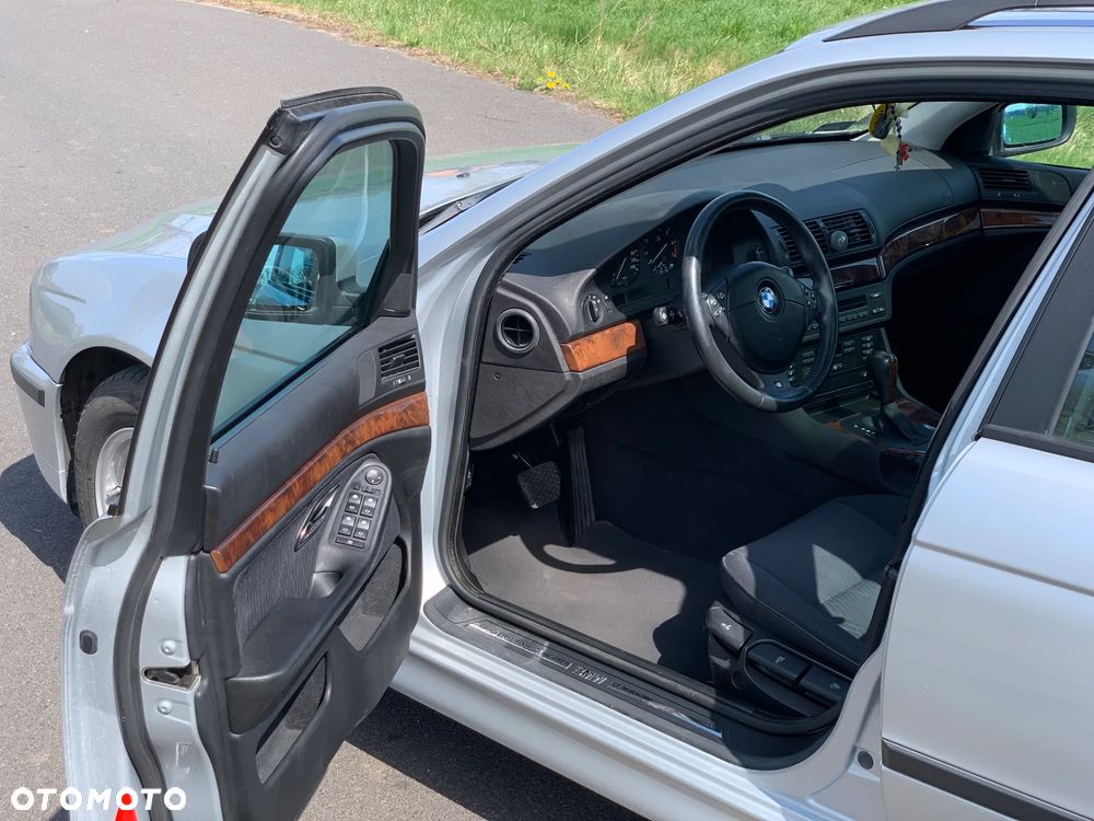 BMW Seria 5 - 12