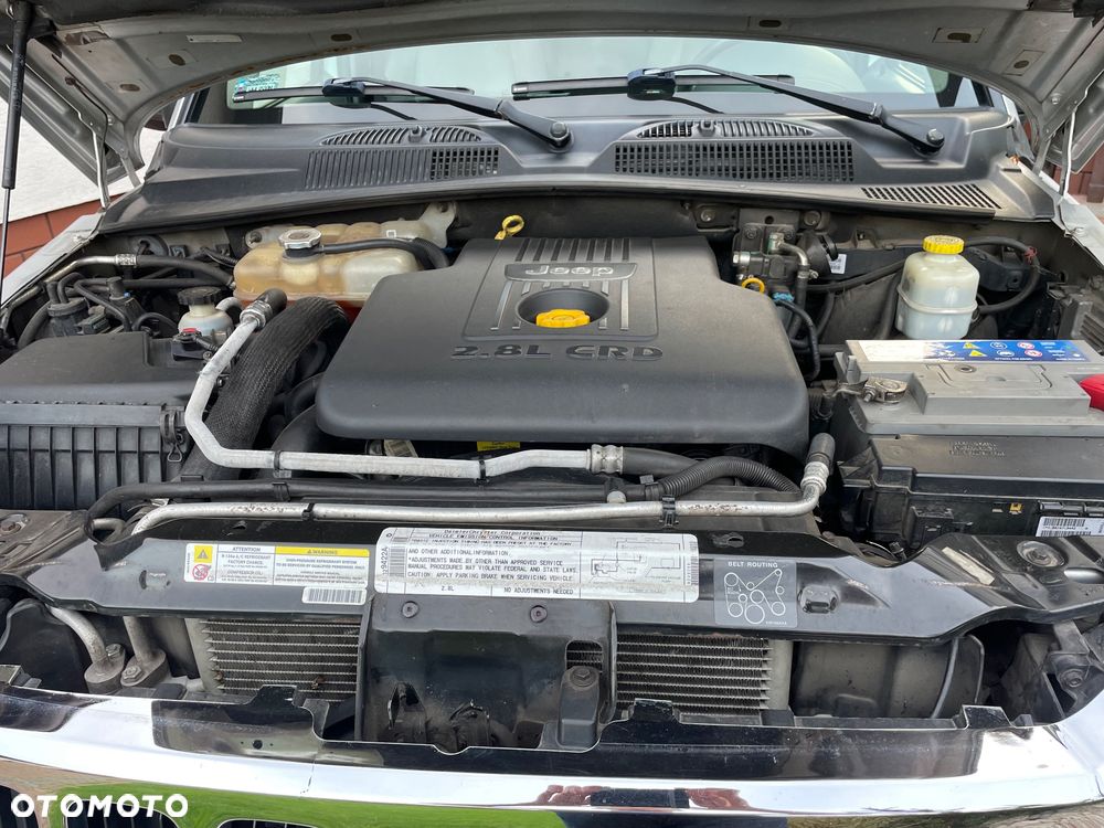 Jeep Cherokee - 12