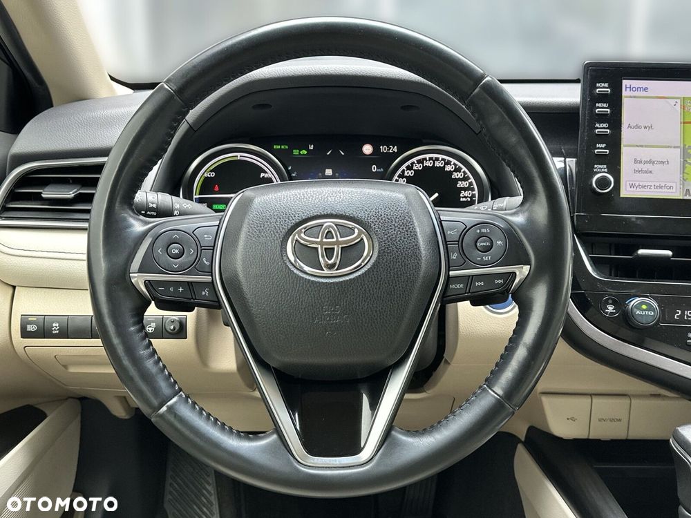 Toyota Camry 2.5 Hybrid Executive CVT - 16