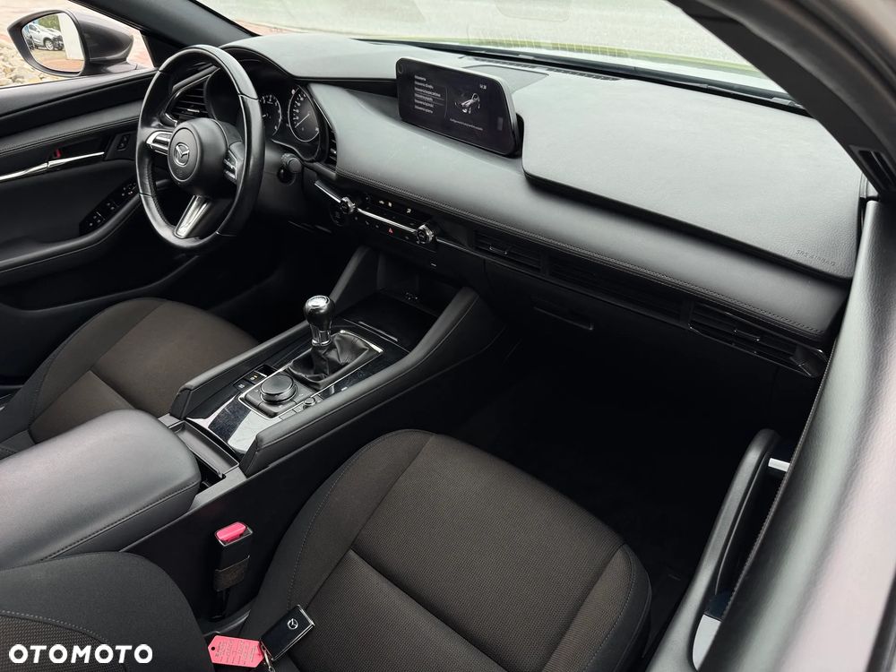 Mazda 3 - 7