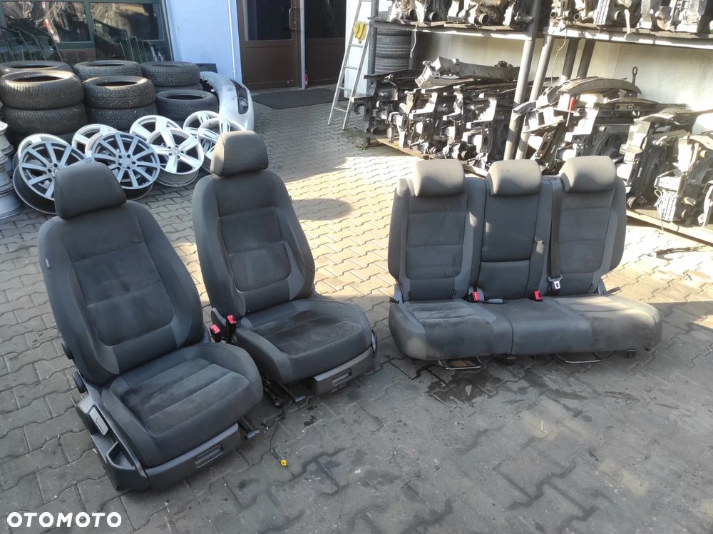 VW GOLF 5 6 PLUS FOTELE TAPICERKA SIEDZENIA KOMPLET SPORTY ALCANTARA STOLIKI KANAPA WYSYŁKA !!!! - 1