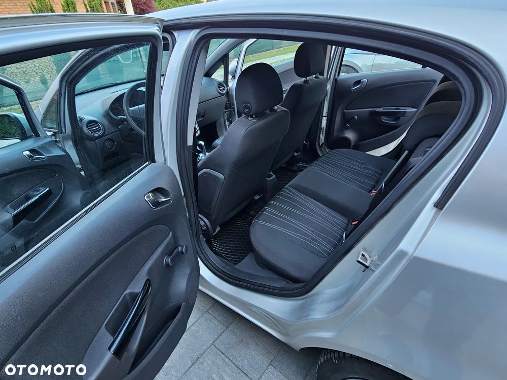 Opel Corsa - 15