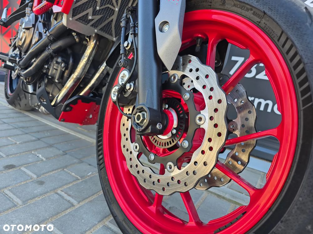 Yamaha MT - 25
