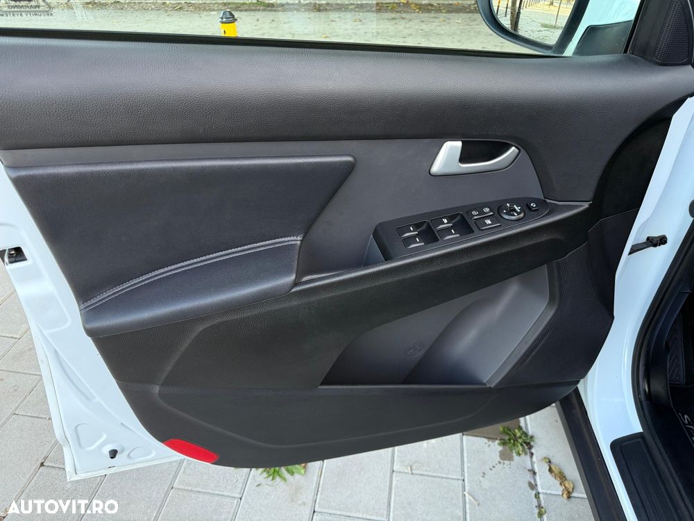 Kia Sportage 1.7 DSL MT 4x2 PREMIUM - 11