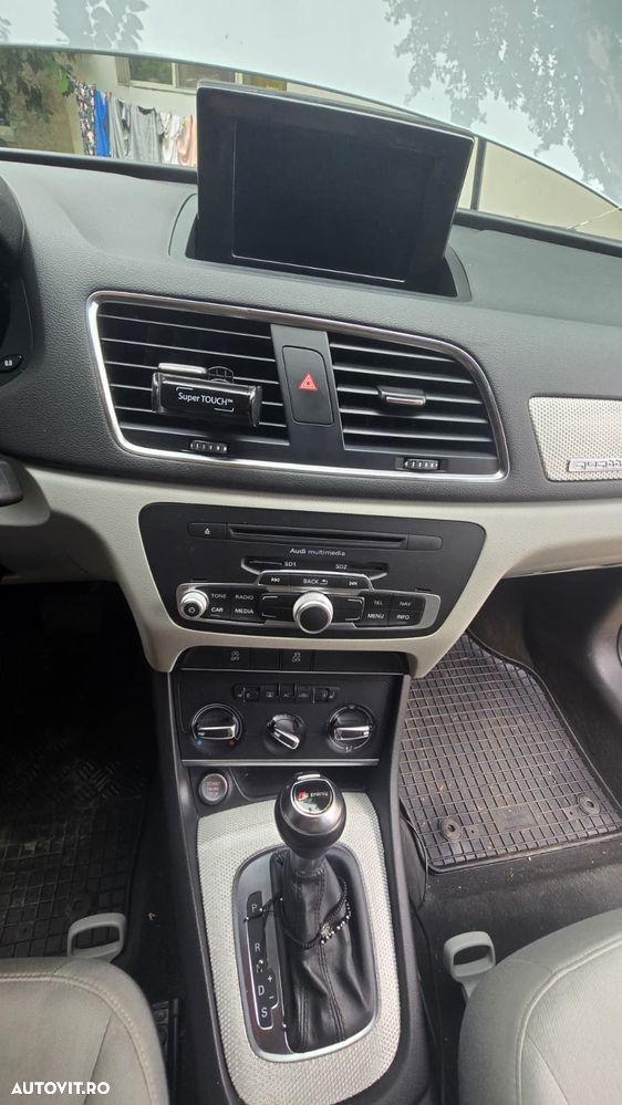Audi Q3 2.0 TDI Quattro S tronic - 21