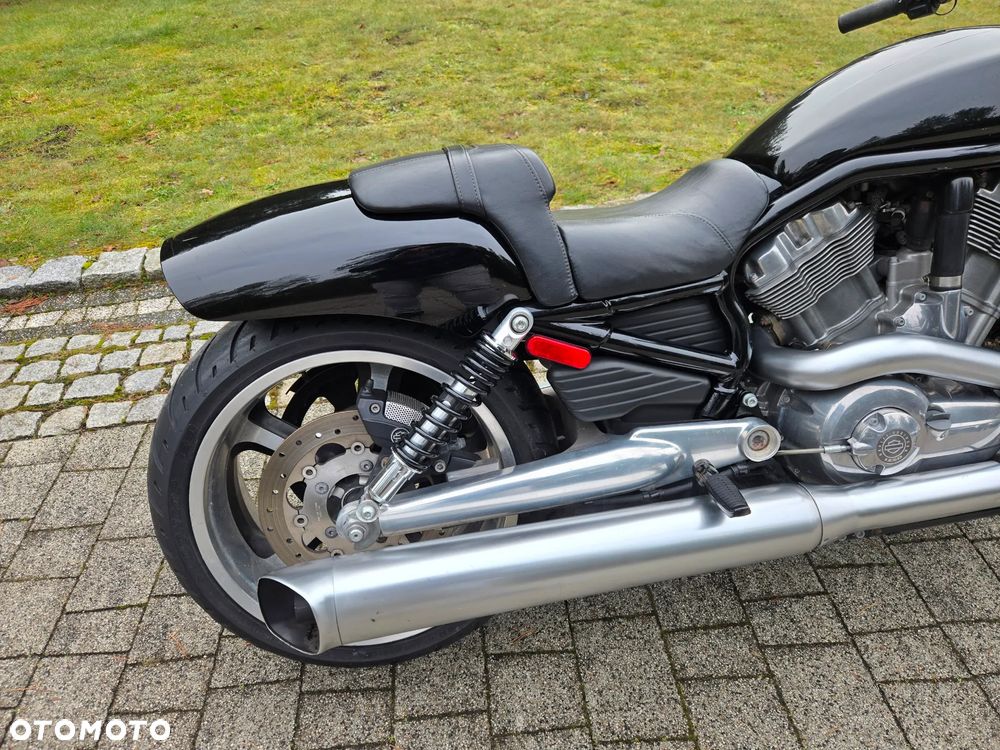 Harley-Davidson V-Rod Muscle - 25