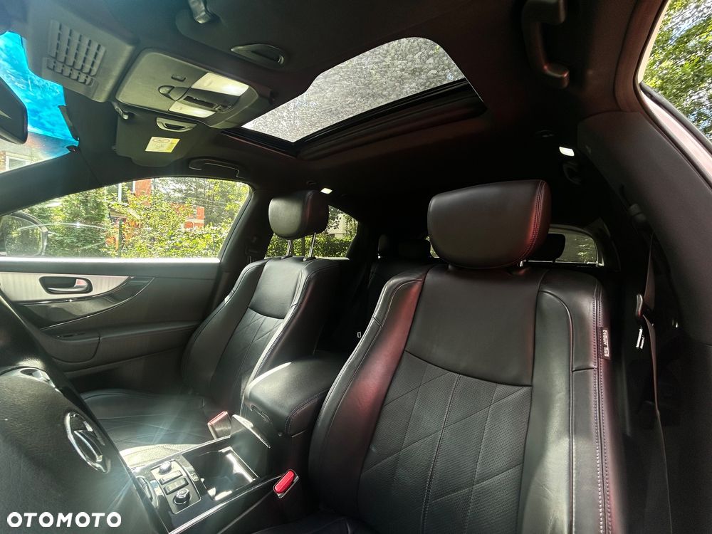 Infiniti Q70 3.7 S Premium - 9