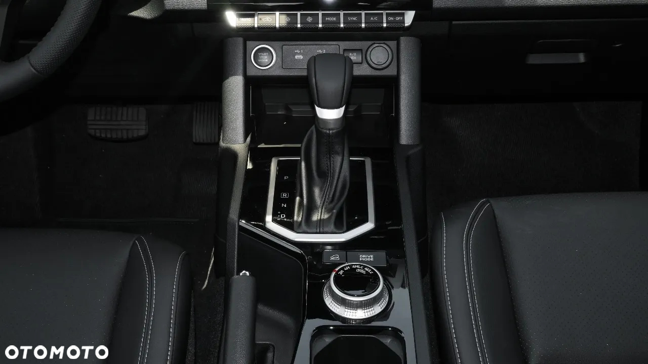 Mitsubishi L200 - 39