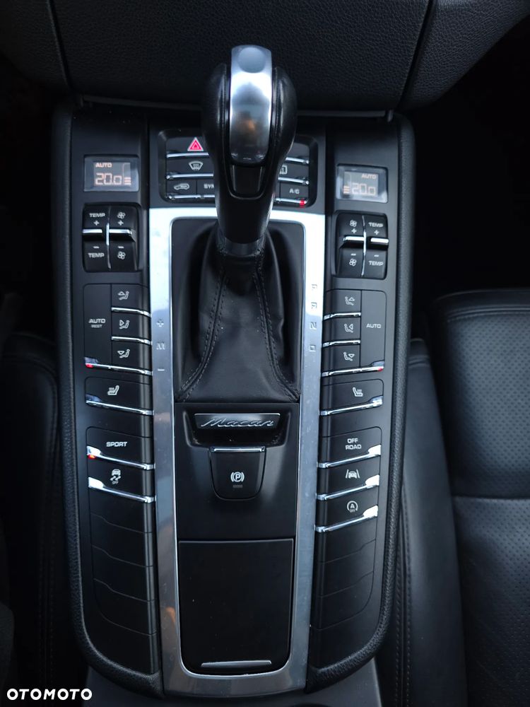 Porsche Macan S - 20