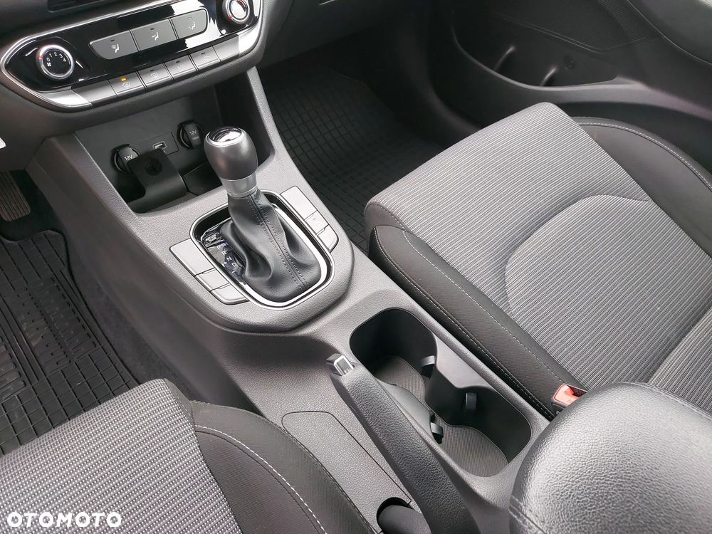Hyundai i30 1.0 T-GDI Modern DCT - 15