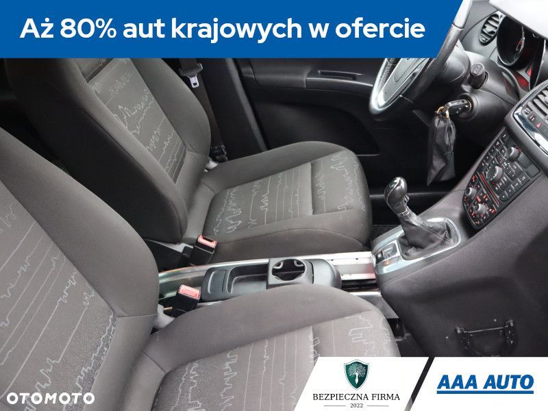 Opel Meriva - 11