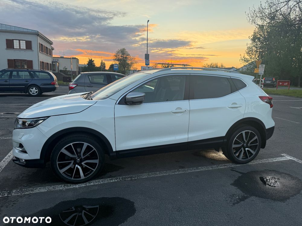 Nissan Qashqai 1.2 DIG-T Tekna Xtronic EU6 - 2