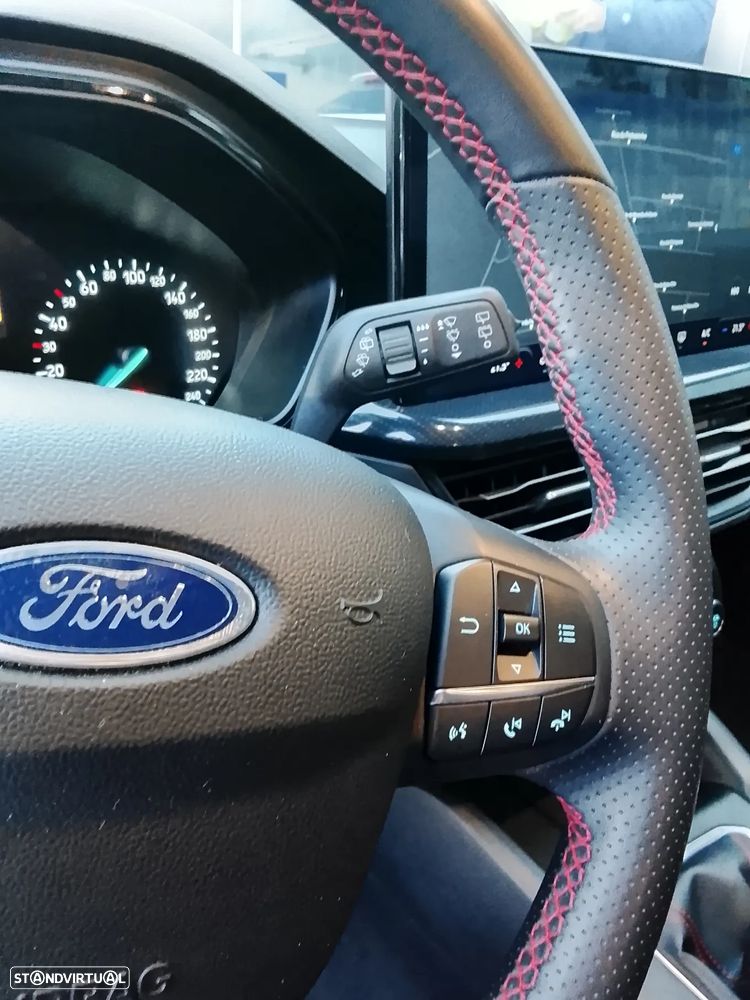 Ford Focus 1.0 EcoBoost MHEV ST-Line - 6