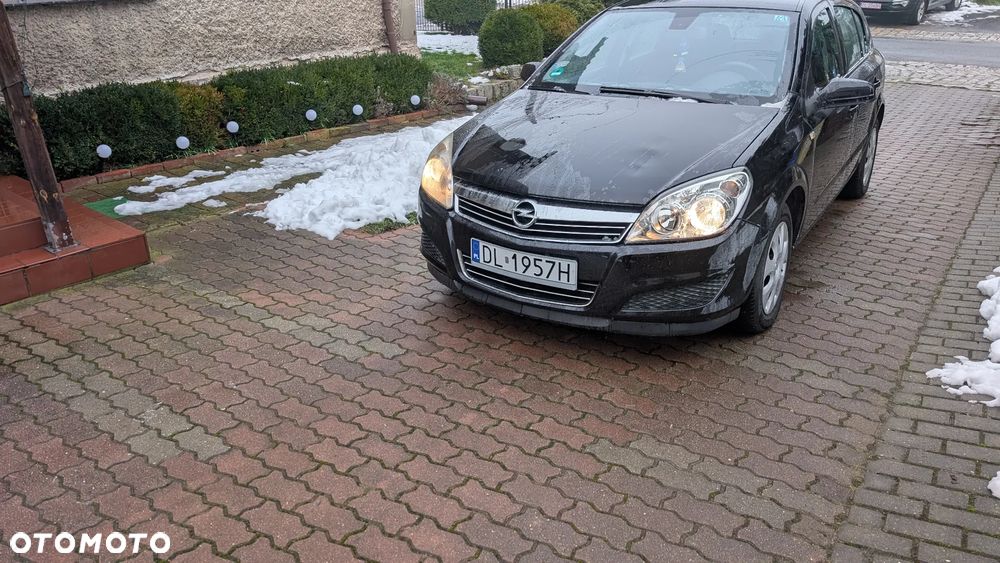 Opel Astra - 1